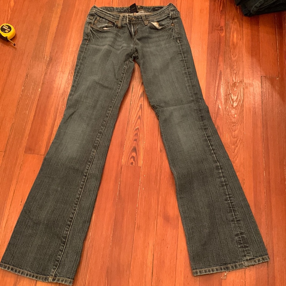 Seven jeans